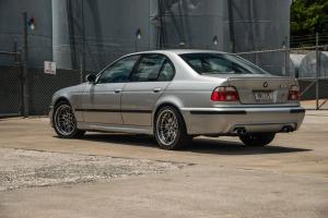 BMW M5 2003 года 